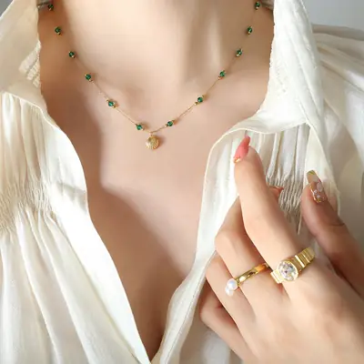 Korean Style Crystal Bead Scallop Pendant Necklace