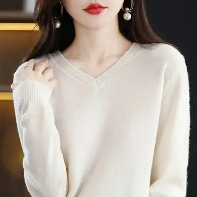 Black V Neck Wool Pullover for Women Large