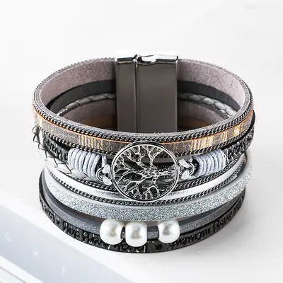 2023 Classic Handwoven Leather Bracelet Multi-layer European American Charm