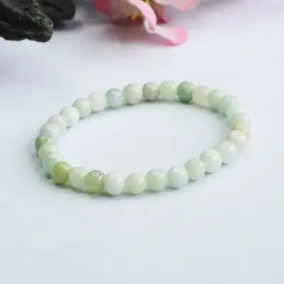 Guan Yu Natural Jade Bracelet A-Grade Light Green