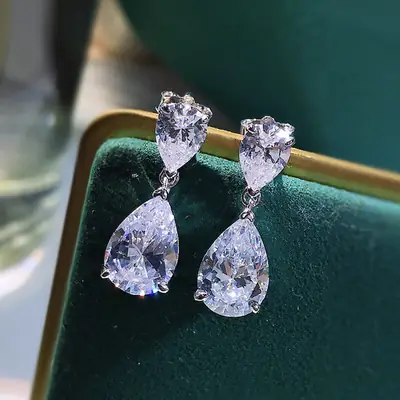 Cao Shi 2023 Zircon Pear-Shaped Earrings for Women