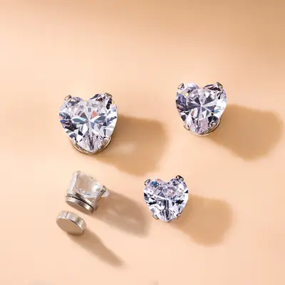 Stainless Steel Four Claw Love Zircon Magnet Ear Clip