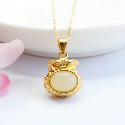 Guan Yu S925 Silver Inlaid Hetian Jade Necklace