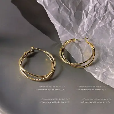 Korean Circle Metallic Ear Rings for Women