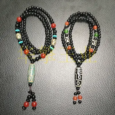 Xizang Agate Necklace with 9 Eye Beads Black