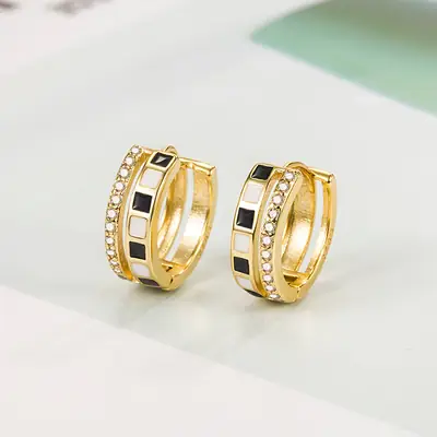 Gold Flash Diamond Checkerboard Earrings 2022