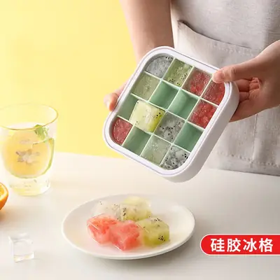 Silicone Ice Cube Tray with Lid for Home Use