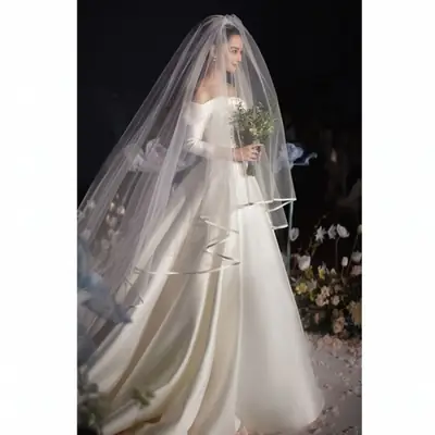 Zhang Xinyu Same Style White Veil Bridal Trailing Satin Edge Cover
