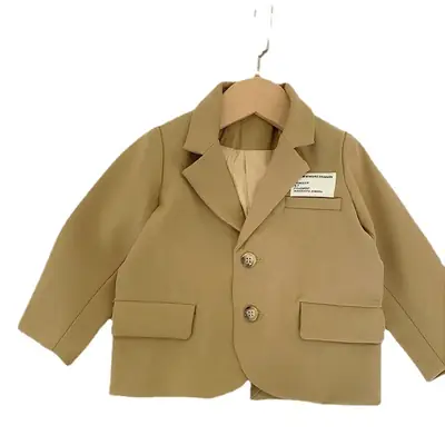 Tong Chenchen Kids Suit Beige Button Down 3Pc