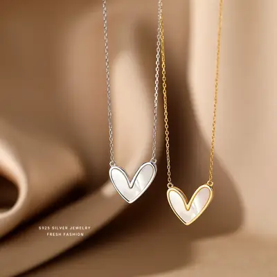 s925 sterling silver white fritillary love necklace Women's Light luxury niche design French light luxury shell clavicle chain wholesale