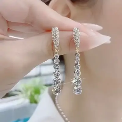 S925 Silver Needle Earrings with Long Rhinestone Drop Pendant