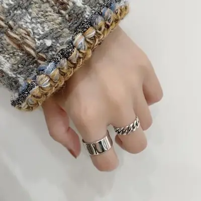 Women's Korean Style Chain Open Ring with Smooth Finish