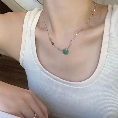Women's New Chinese Style Safe Buckle Necklace with Crystal Pendant