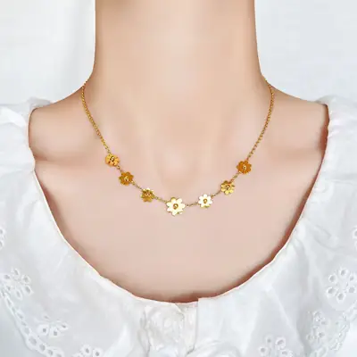 Gold Sunflower Daisy Necklace for Women