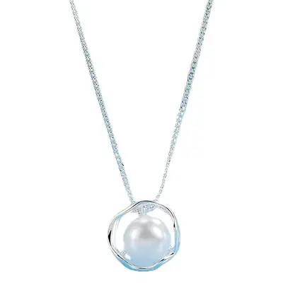 Women's Pearl Pendant Necklace with Cold Wind Clavicle Chain