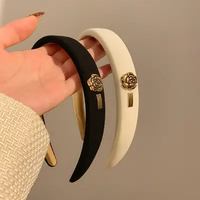 High-end Xiangfeng Camellia Hairband Black White Gold Rose