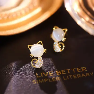Cute Cat Earrings Women Gold Plated White Stone