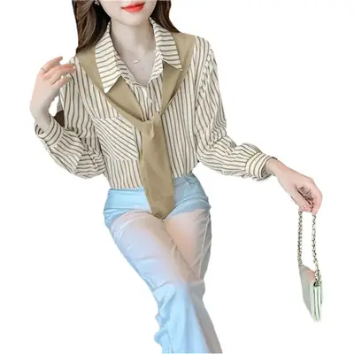 Striped Pocket Shirt with Loose Fit and Light Color