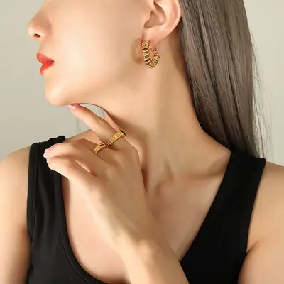 Spiral Buckle Earrings Copper Neutral Style