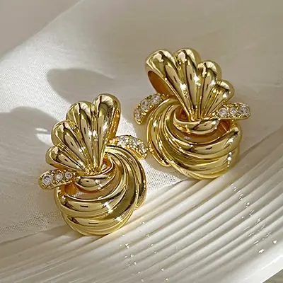 Gold Geometric Knot Earrings for Women Elegant Fashion