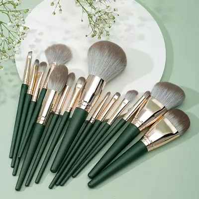 14-Piece Makeup Brush Set for Students & Professionals
