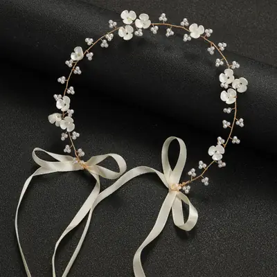 European American Cross-Country 3-Petal Flower Beaded Headdress