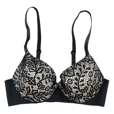 Chang Lizi Black Lace Thick Cup Bra for Women