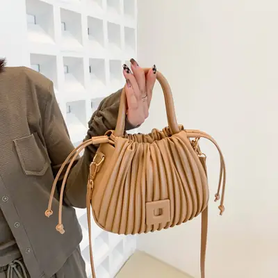 Green Korean Style Crossbody Bag for Women