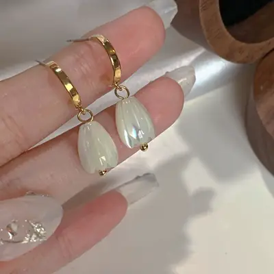 White Jade Tulip Earrings 925 Silver Needles 14K Pocket Gold Mori