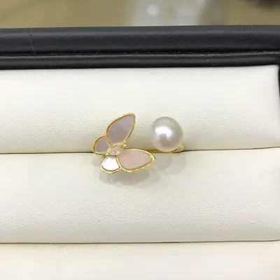 Butterfly Pearl Ring 7mm Steamed Mother of Pearl