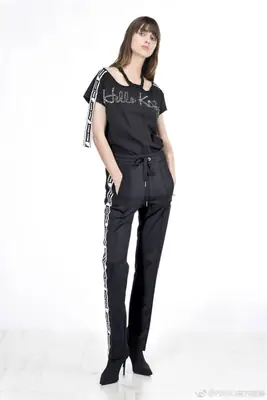French Style Off-Shoulder Letter T-Shirt for Women