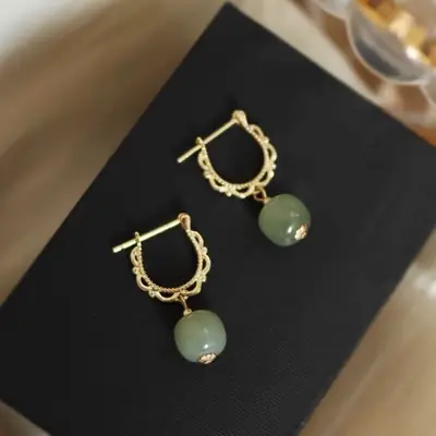 Light Luxury French Retro Jade Earrings Women