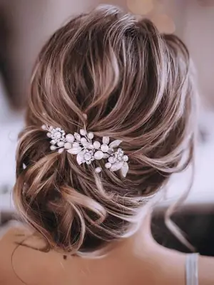 Wedding Crystal Hair Band with Leaves and Pearls