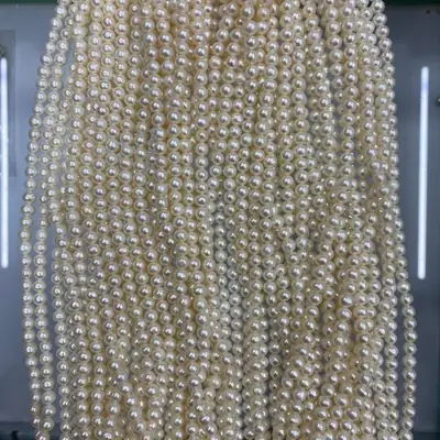 Natural Freshwater Pearl Necklace Near Round 5-6mm