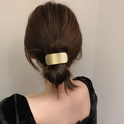 Square Metal Hair Rope for Women, Gold Finish, 1 Pc