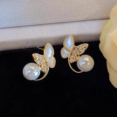 Fritillaria Butterfly Pearl Earrings Gold Plated