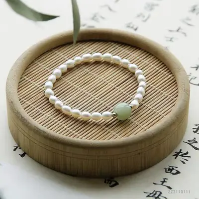 Guan Yu Jade Pearl Bracelet for Women