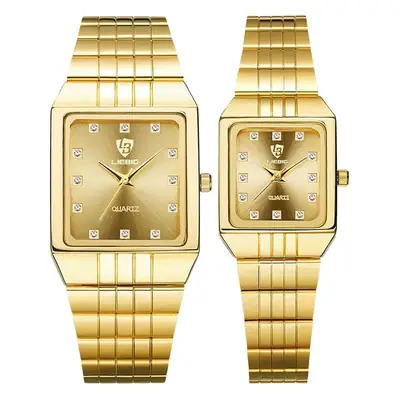 Gold Men's Quartz Watch with Diamond-Encrusted Case