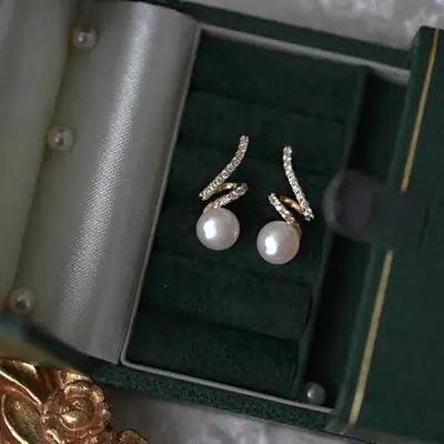 French Style Pearl Earrings Gold Plated Zircon Light