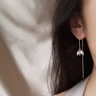 French Retro Pearl Earrings for Women