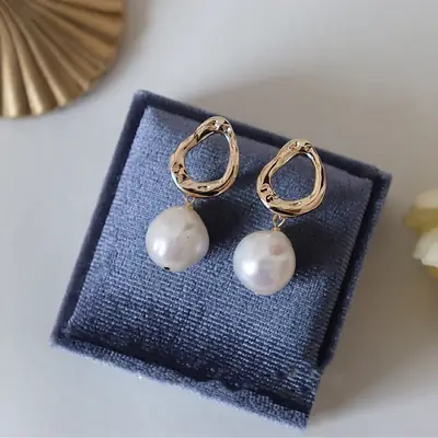 Pearl Earrings Female 925 Silver Needle Niche Retro French Style