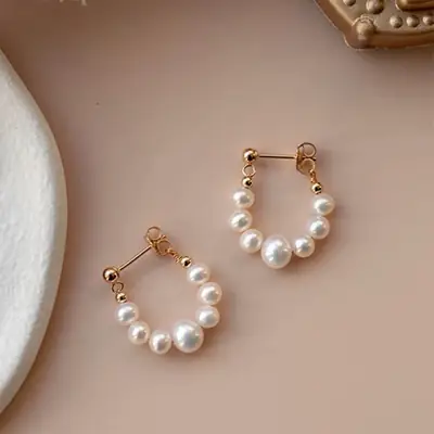 Retro Pearl Earrings Gold 14K Light Luxury