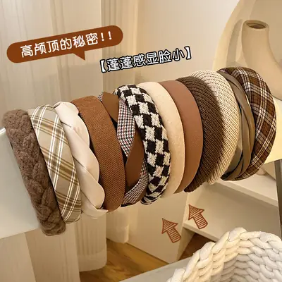 High Skull Headband Black Beige Checkered Women's Hairpin