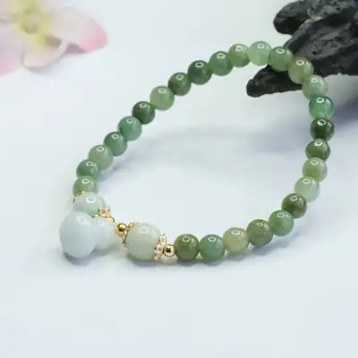 Guan Yu Jade Oil Green Bracelet Natural Grade