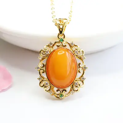 Guan Yu Amber Pendant Necklace with Gold Plating