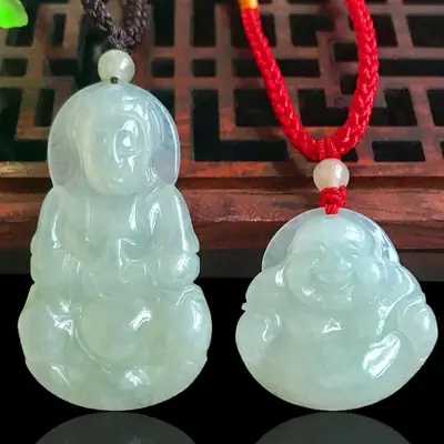 Lao Keng A Jade Guanyin Pendant Necklace Set