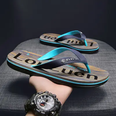 2022 Summer New Casual Slippers Korean Fashionable Beach Flip-Flops Outdoor Fashion Sandals Slippers Vietnam Slippers