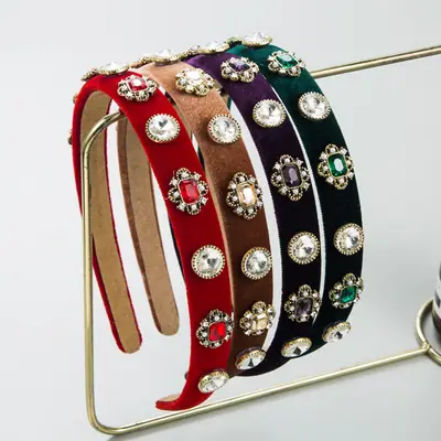 Red Glass Drill Hairband with Fine Edge