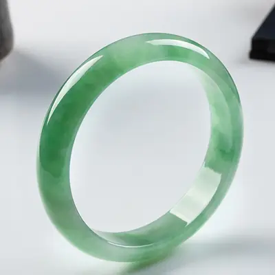 Clearance Random Natural Myanmar Jadeite Bracelet Light Green