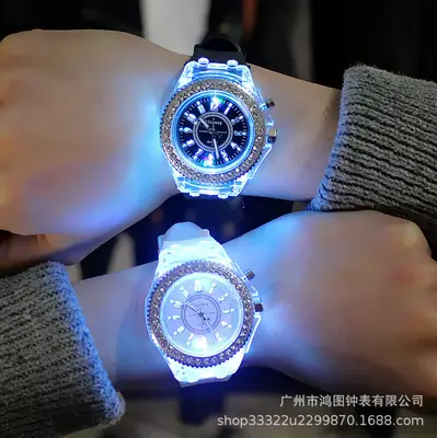 2023 Luminous Crystal Watch for Men Women White Silicone